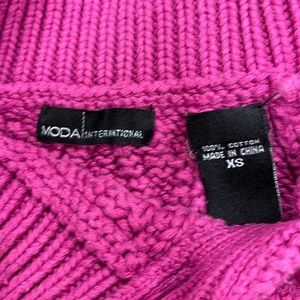 Women’s button neck sweater